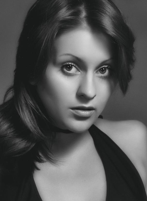 Free stock image of Pretty Girl - Monochrome Portrait created by Alexander Krivitskiy