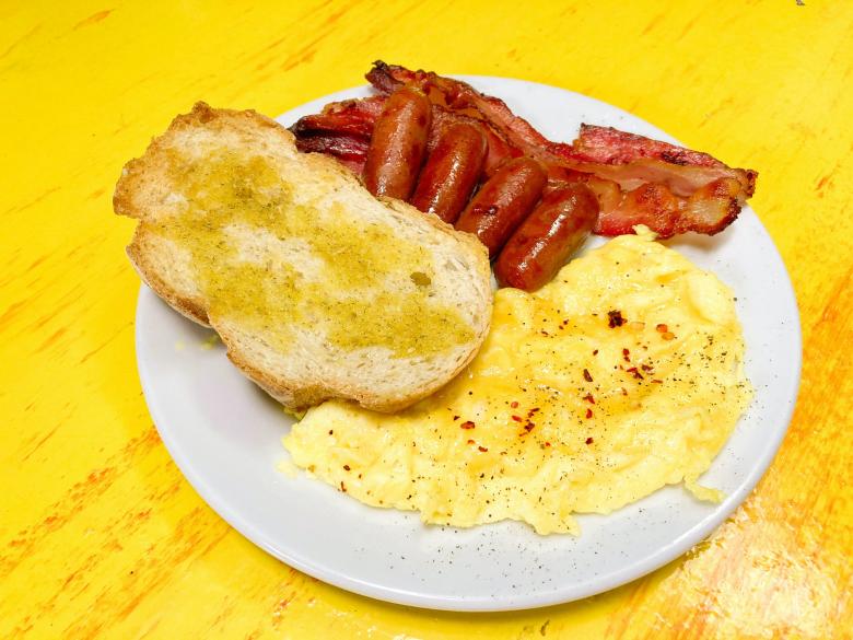 Free stock image of Morning breakfast created by Isaac Robertson