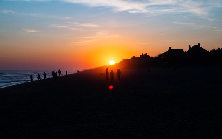 Free stock image of Gorgeous Sunset at The Beach created by Oleg