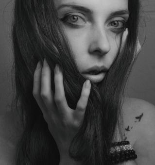 Free Stock Photo of Sexy Female Portrait - Monochrome