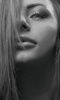 Free Stock Photo of Beautiful Model - Portrait in Monochrome