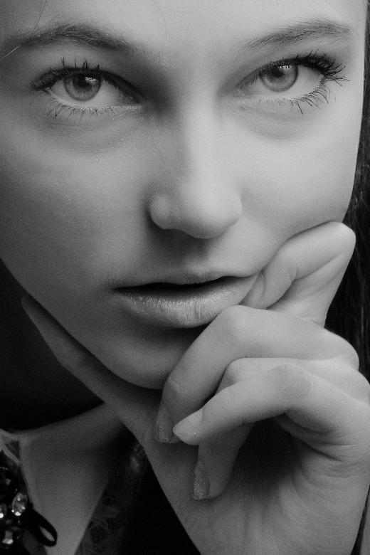 Free stock image of Young Female - Portrait - Black and White created by Alexander Krivitskiy