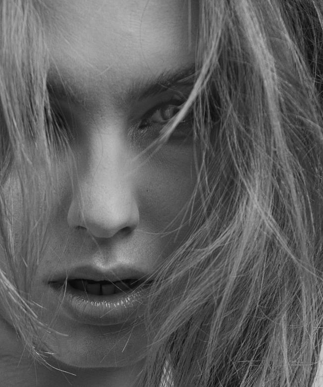 Free stock image of Model Monochrome Portrait created by Alexander Krivitskiy