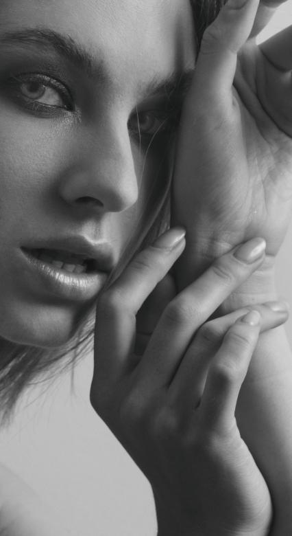 Free stock image of Beautiful Girl - Studio Portrait created by Alexander Krivitskiy