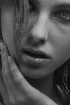 Free Stock Photo of Beautiful Model - Portrait - Black and White