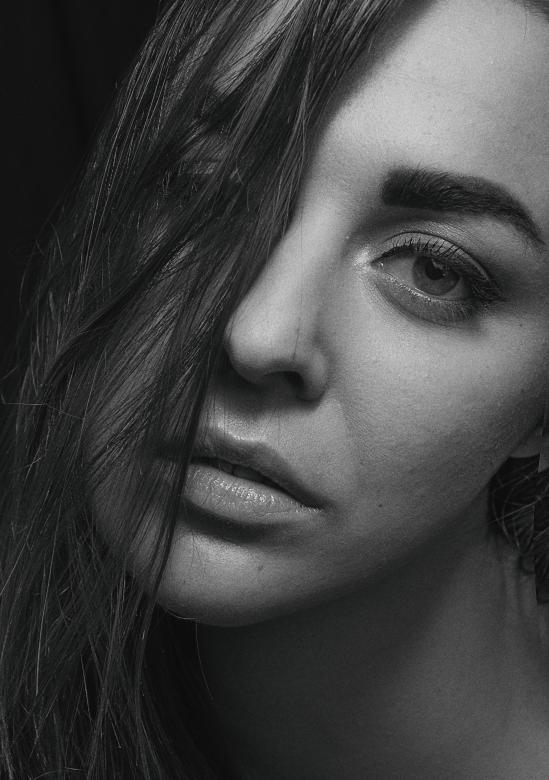 Free stock image of Sad Woman  created by Alexander Krivitskiy