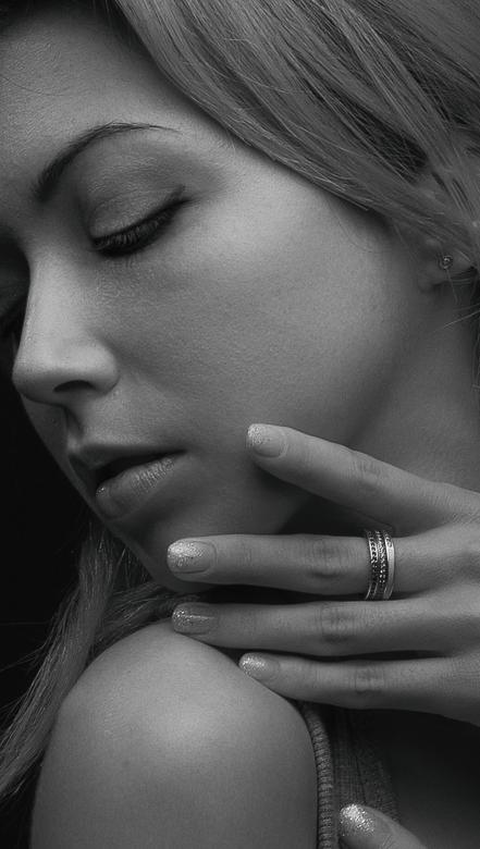 Free stock image of Sensual Woman created by Alexander Krivitskiy