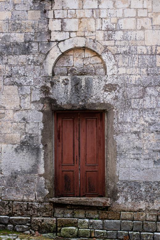 Free stock image of  old door in a stone wall created by Vladislav