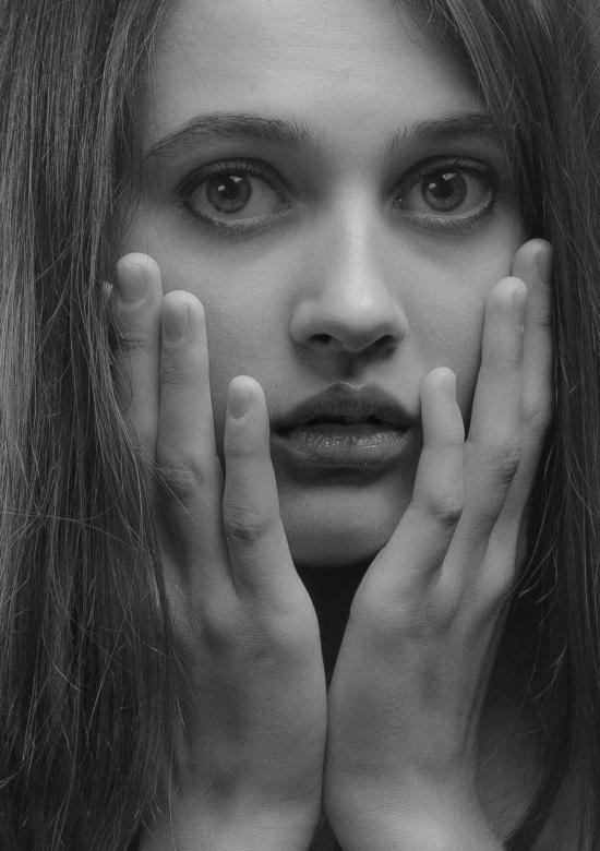 Free stock image of Worried woman  created by Alexander Krivitskiy