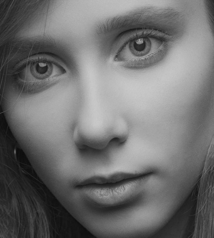 Free stock image of Beauty Portrait created by Alexander Krivitskiy