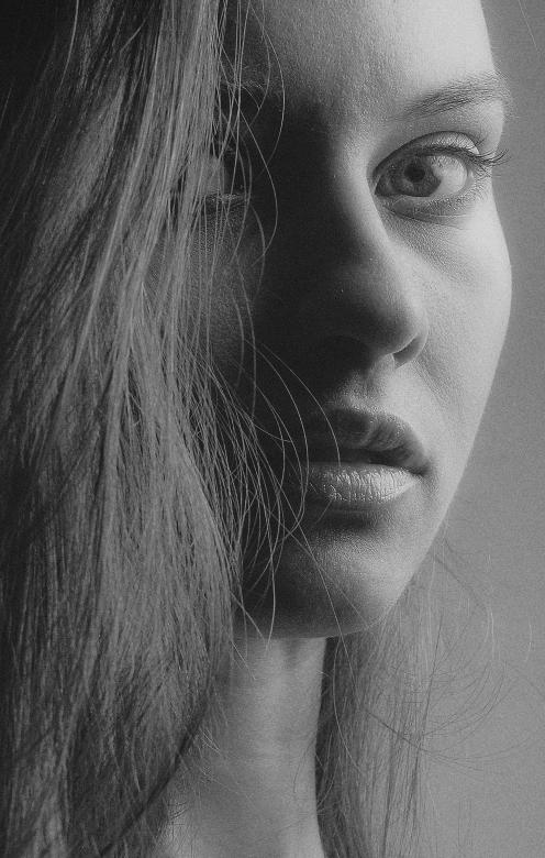 Free stock image of Intense eyes created by Alexander Krivitskiy