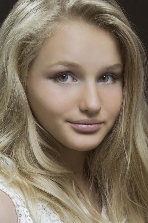 Free stock image of Young Girl Portrait created by Alexander Krivitskiy