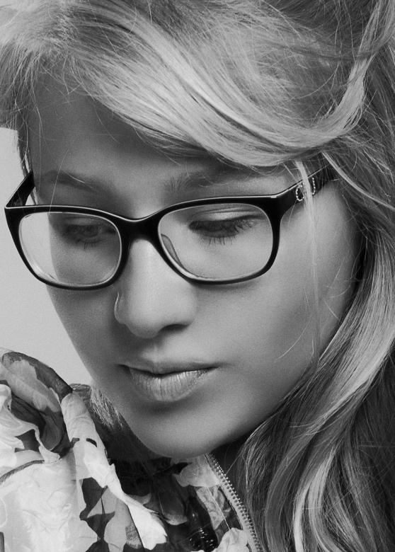 Free stock image of Woman with glasses created by Alexander Krivitskiy