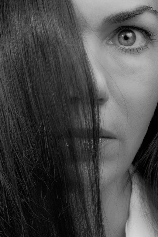 Free stock image of Surprised Woman Portrait created by Alexander Krivitskiy