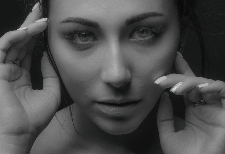 Free stock image of Monochrome portrait created by Alexander Krivitskiy