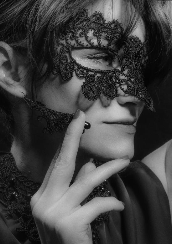 Free stock image of Masked Woman created by Alexander Krivitskiy