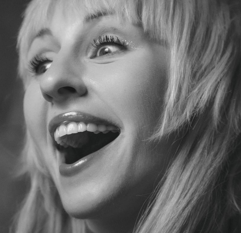 Free stock image of Happy Woman created by Alexander Krivitskiy
