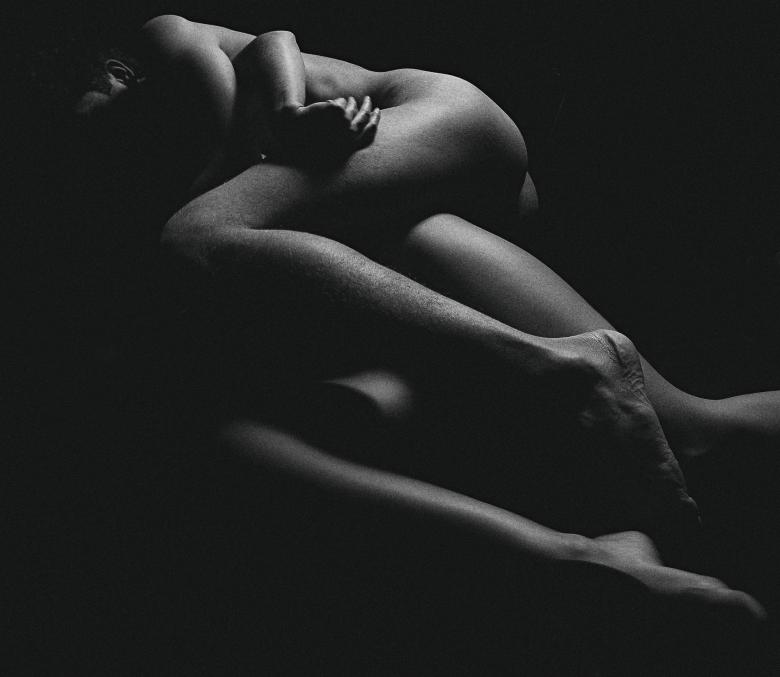 Free stock image of Bare bodies created by Alexander Krivitskiy