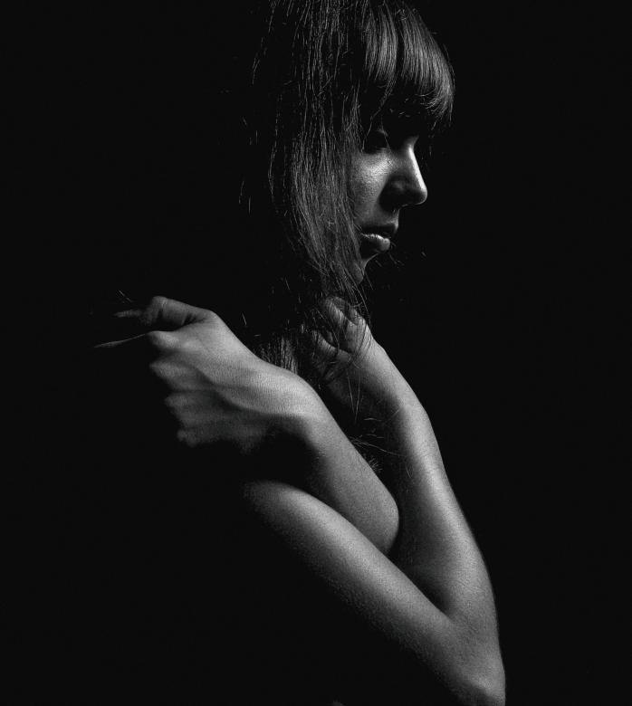 Free stock image of Lonely Woman created by Alexander Krivitskiy