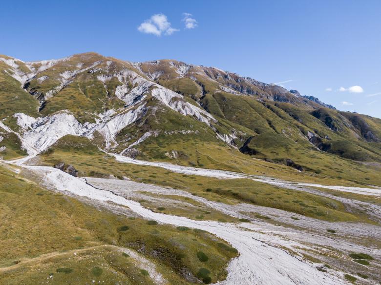 Free stock image of Mountains Outdoors Photo created by Matt Bango