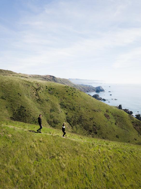 Free stock image of Couple Hiking Photo created by Matt Bango