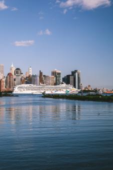 Free Stock Photo of Cruise Ship Photo