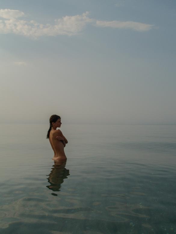 Free stock image of Woman in water created by Alexander Krivitskiy