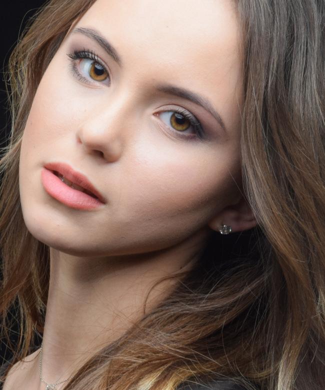 Free stock image of Beauty Portrait created by Alexander Krivitskiy