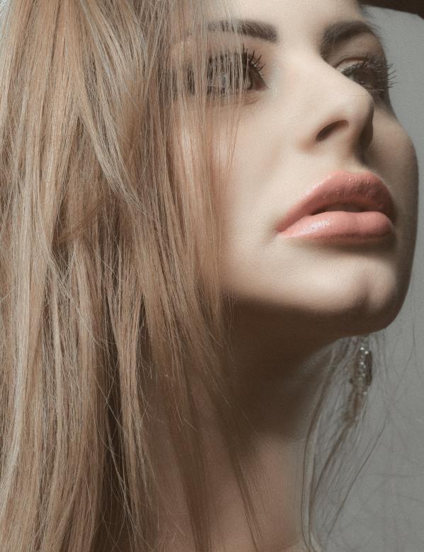 Free stock image of Beautiful woman  created by Alexander Krivitskiy