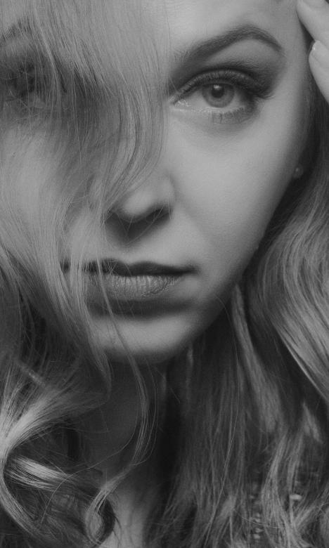Free stock image of Seductive woman created by Alexander Krivitskiy