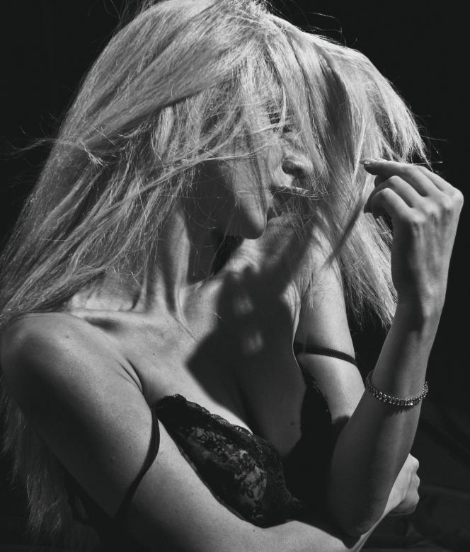 Free stock image of Seductive woman created by Alexander Krivitskiy