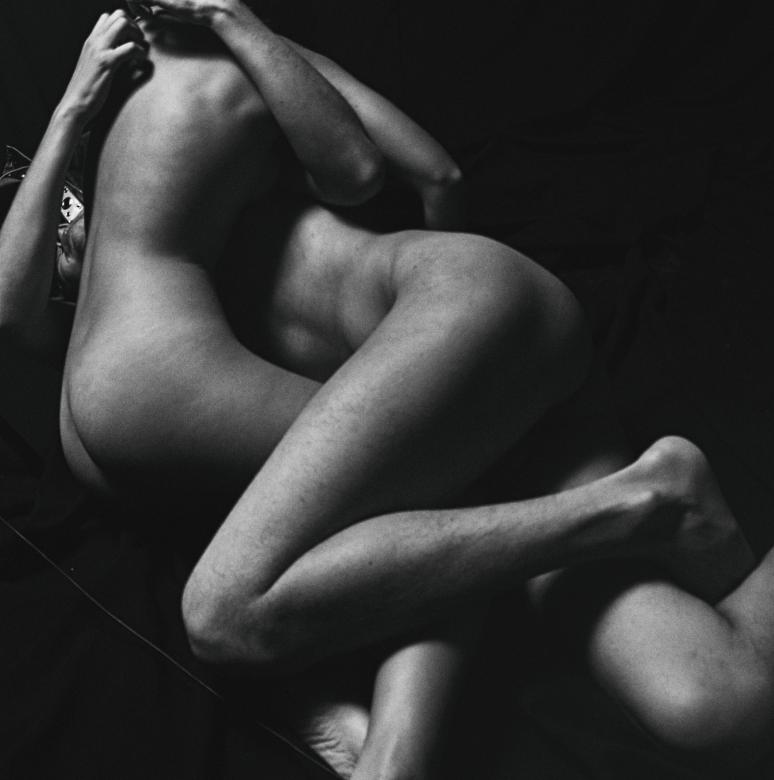 Free stock image of Body figure art created by Alexander Krivitskiy