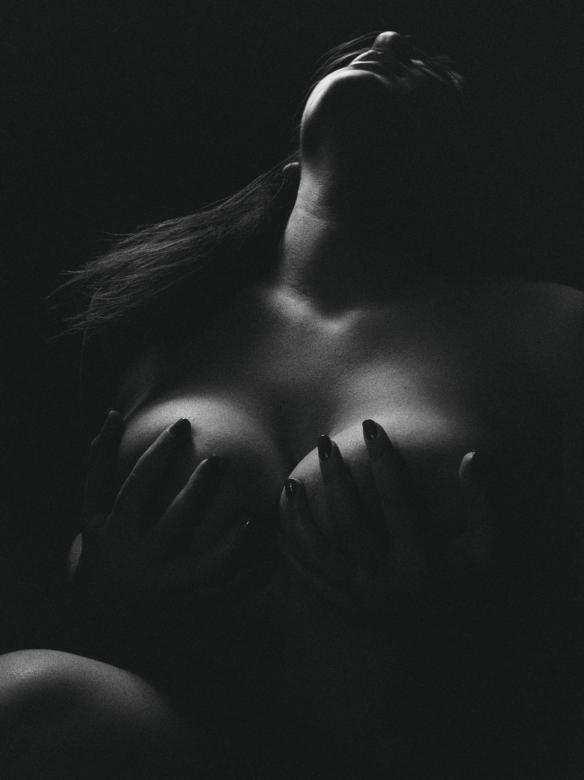 Free stock image of Body figure art created by Alexander Krivitskiy