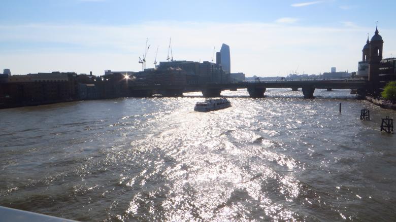 Free stock image of London Thames River View created by Luca80