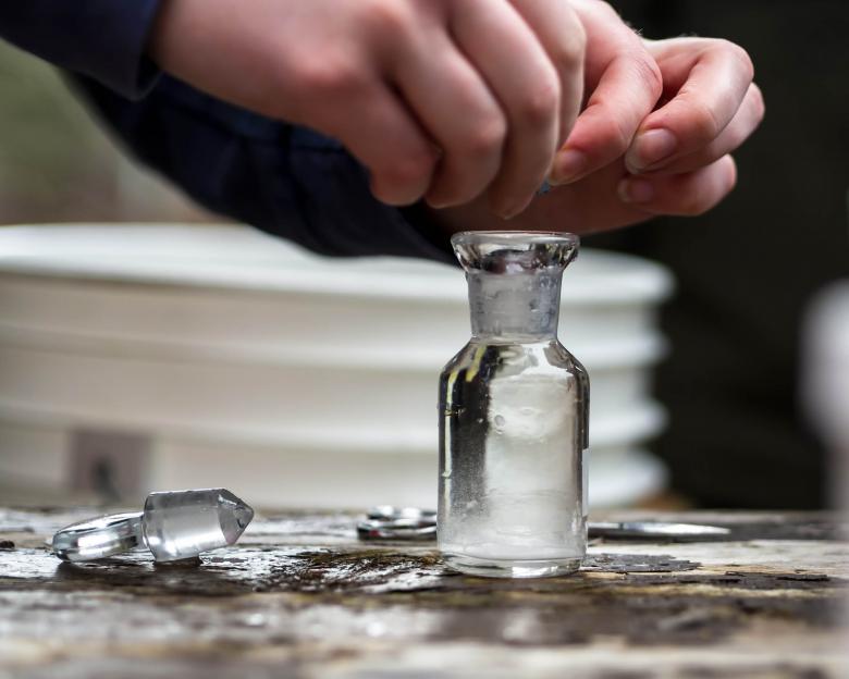 Free stock image of Mixing reagents created by Geoffrey Whiteway