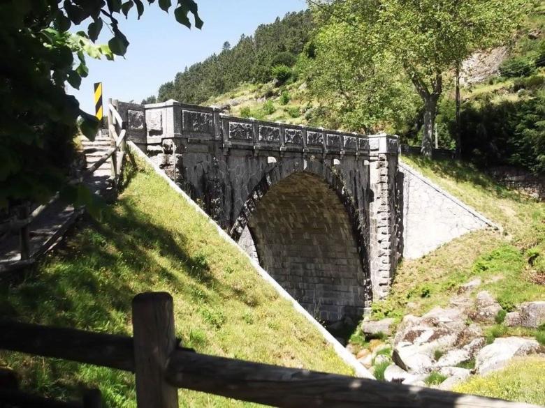 Free stock image of Ponte de Loriga created by Luis Chamorrinha