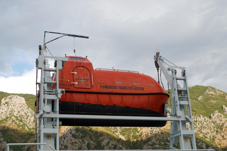 Free stock image of submarine created by Amadej Walczak