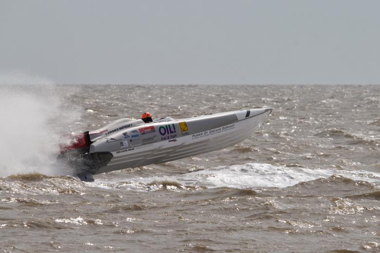 Free stock image of Off Shore Powerboat created by Andrew Chilvers