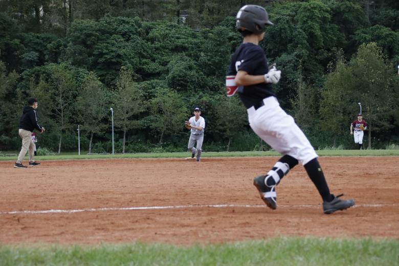 Free stock image of 20211104 baseball game the baserunner created by 鍾宜辰