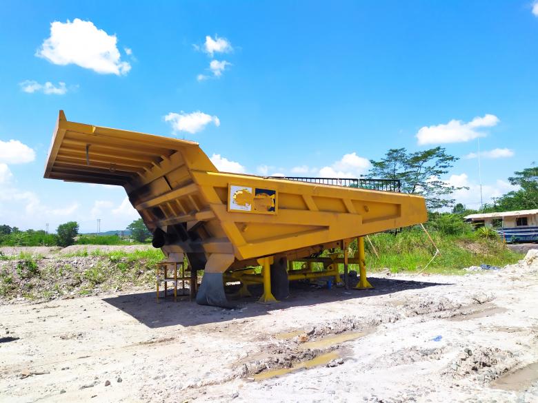 Free stock image of Vesel alat berat created by Idi Sumardi