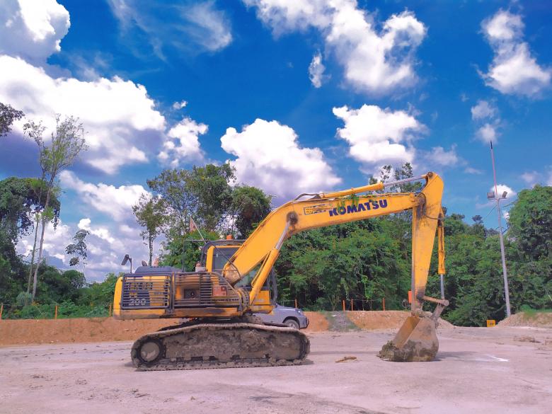 Free stock image of Excavator pc200 created by Idi Sumardi