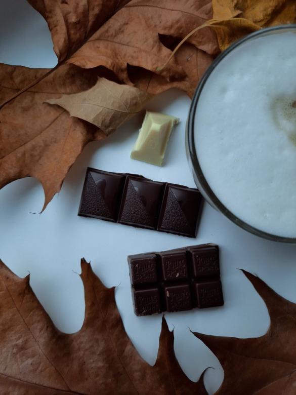 Free stock image of chocolate created by Elise Coles