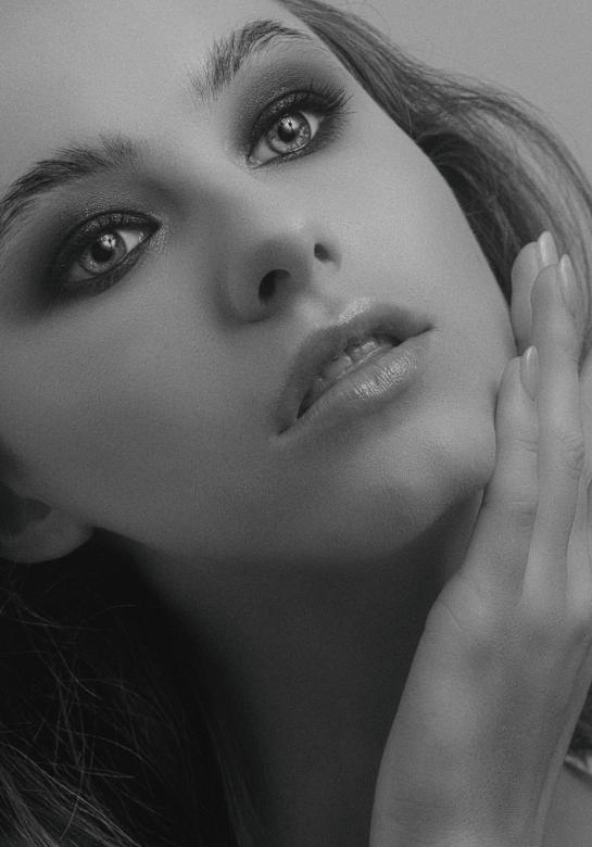 Free stock image of Beauty Portrait created by Alexander Krivitskiy