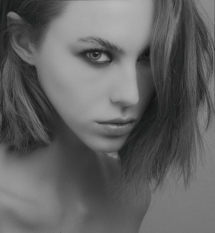 Free stock image of Fashion Portrait created by Alexander Krivitskiy