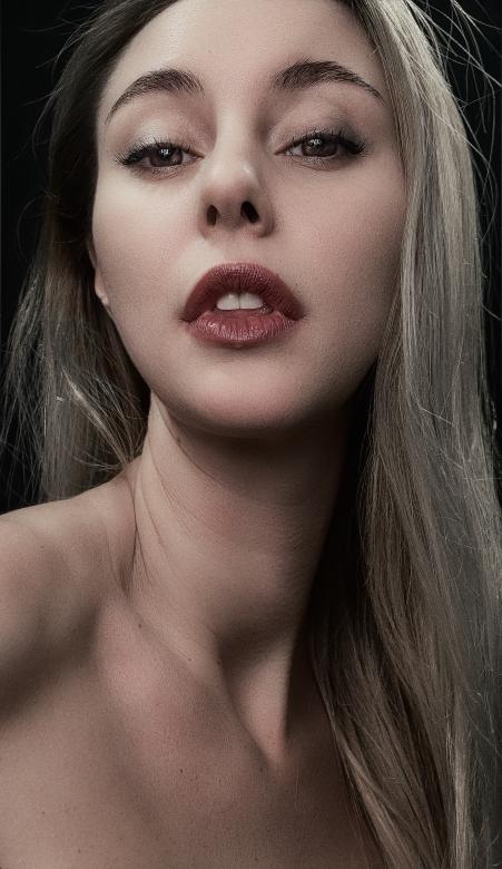 Free stock image of Beauty portrait created by Alexander Krivitskiy