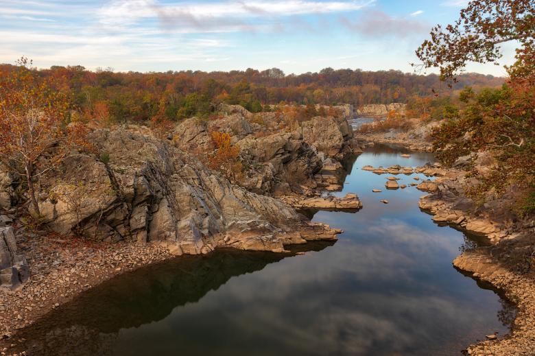 Free stock image of Autumn Potomac Back Channel created by Nicolas Raymond