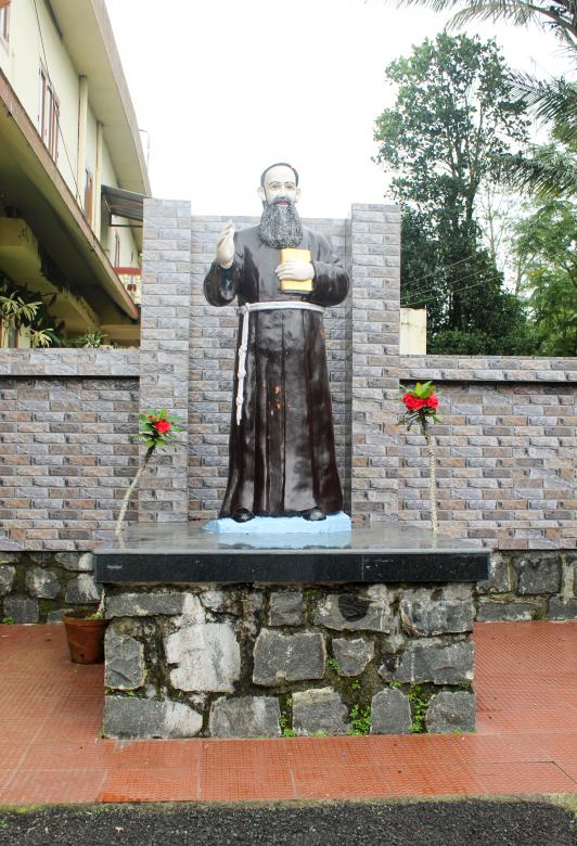 Free stock image of Saint Statue created by Tona sam
