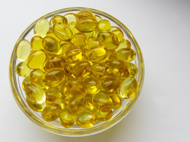 Free stock image of Yellow capsules with vitamin D created by Karyna Panchenko