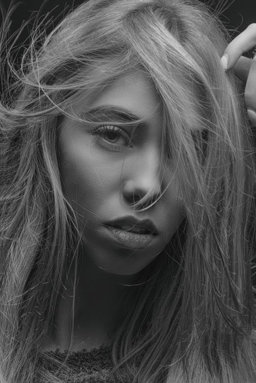 Free stock image of Beauty portrait created by Alexander Krivitskiy