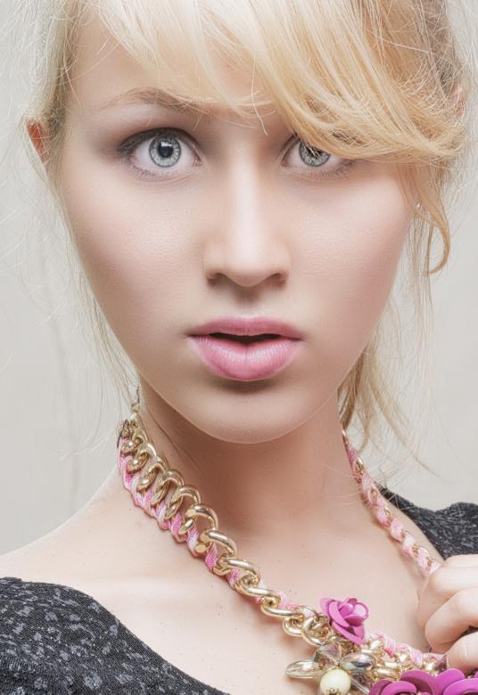 Free stock image of Surpised woman created by Alexander Krivitskiy